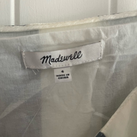 Madewell $148 Pleated Midi Dress in Overcast Stripe Size 4 NL117- snug size 4 - Picture 4 of 6